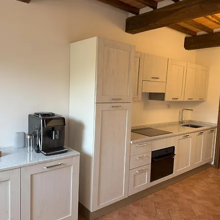 شقة Borgo Di Gaiole - Casa Lorenzo - With A View & Travel Guide